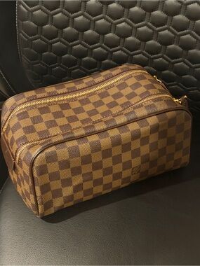 Brown Checkered Travel Toiletry Bag